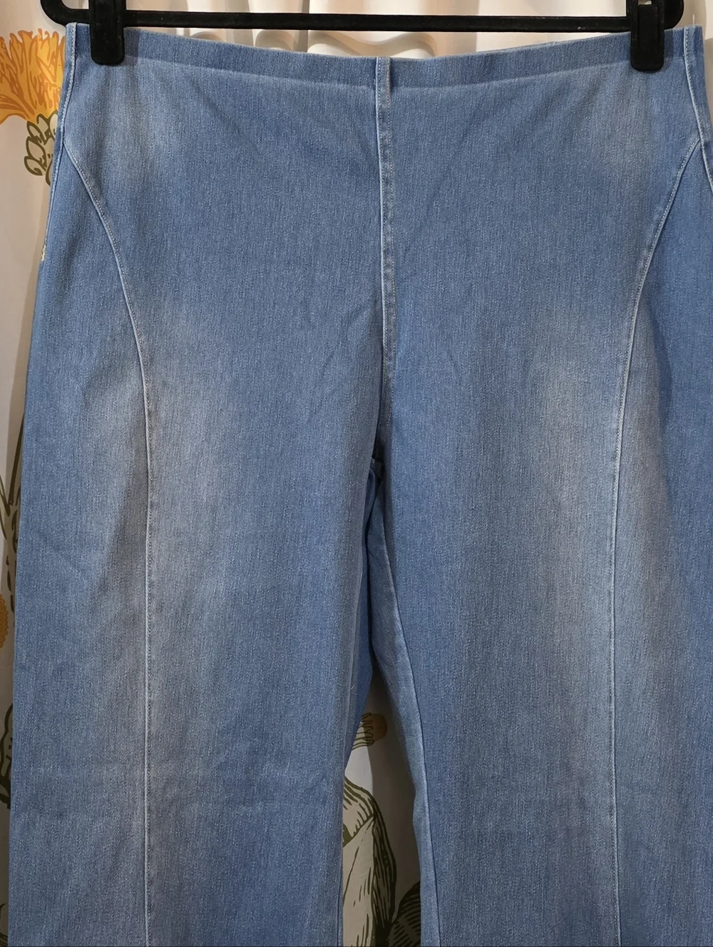 Halara Slightly Flared Jeans - Picture 2 of 4